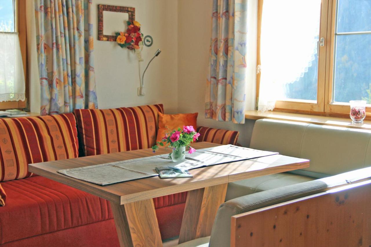 Appartement Garni Drei Wannen Damüls