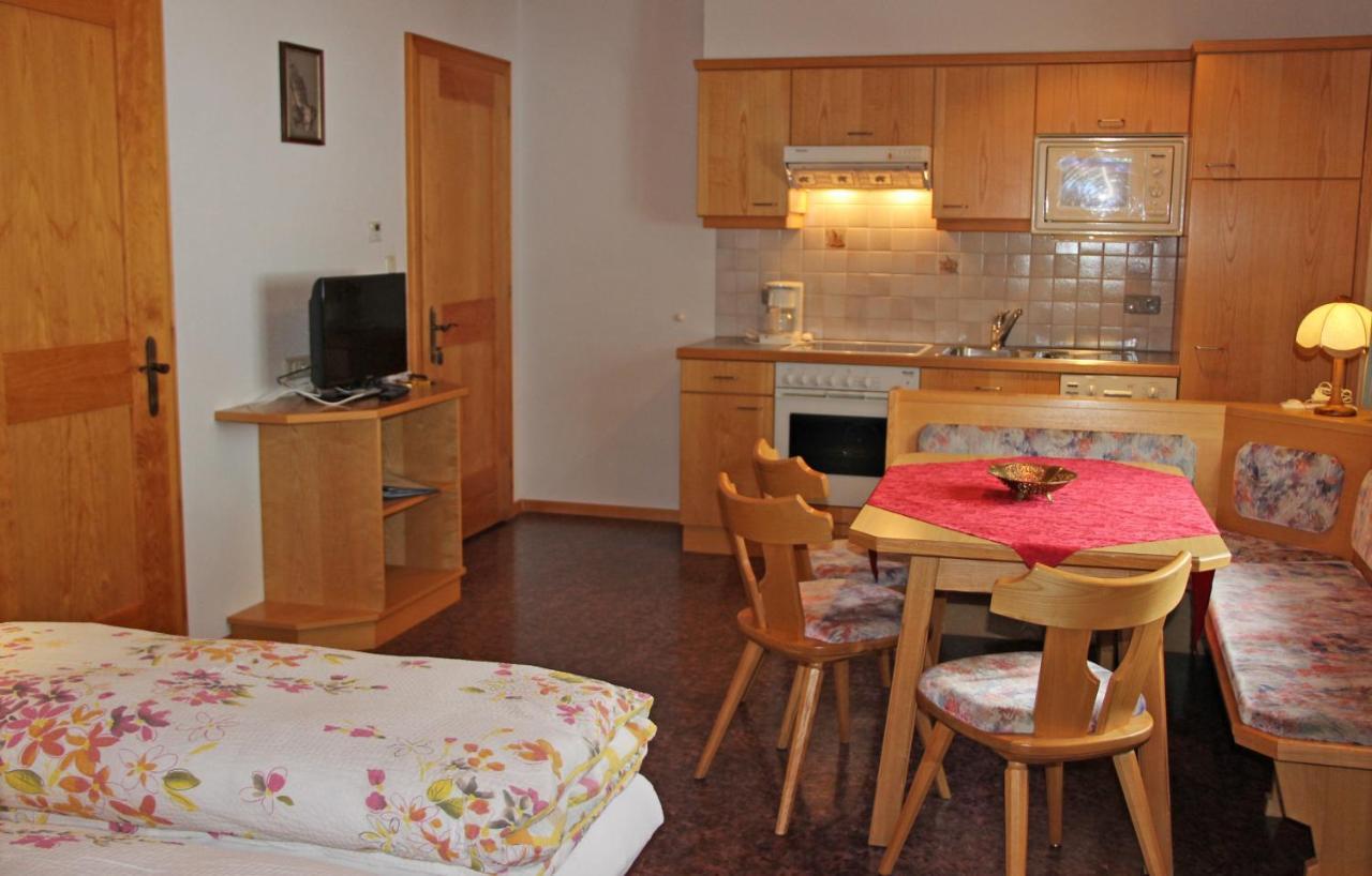Garni Drei Wannen Appartement Damüls